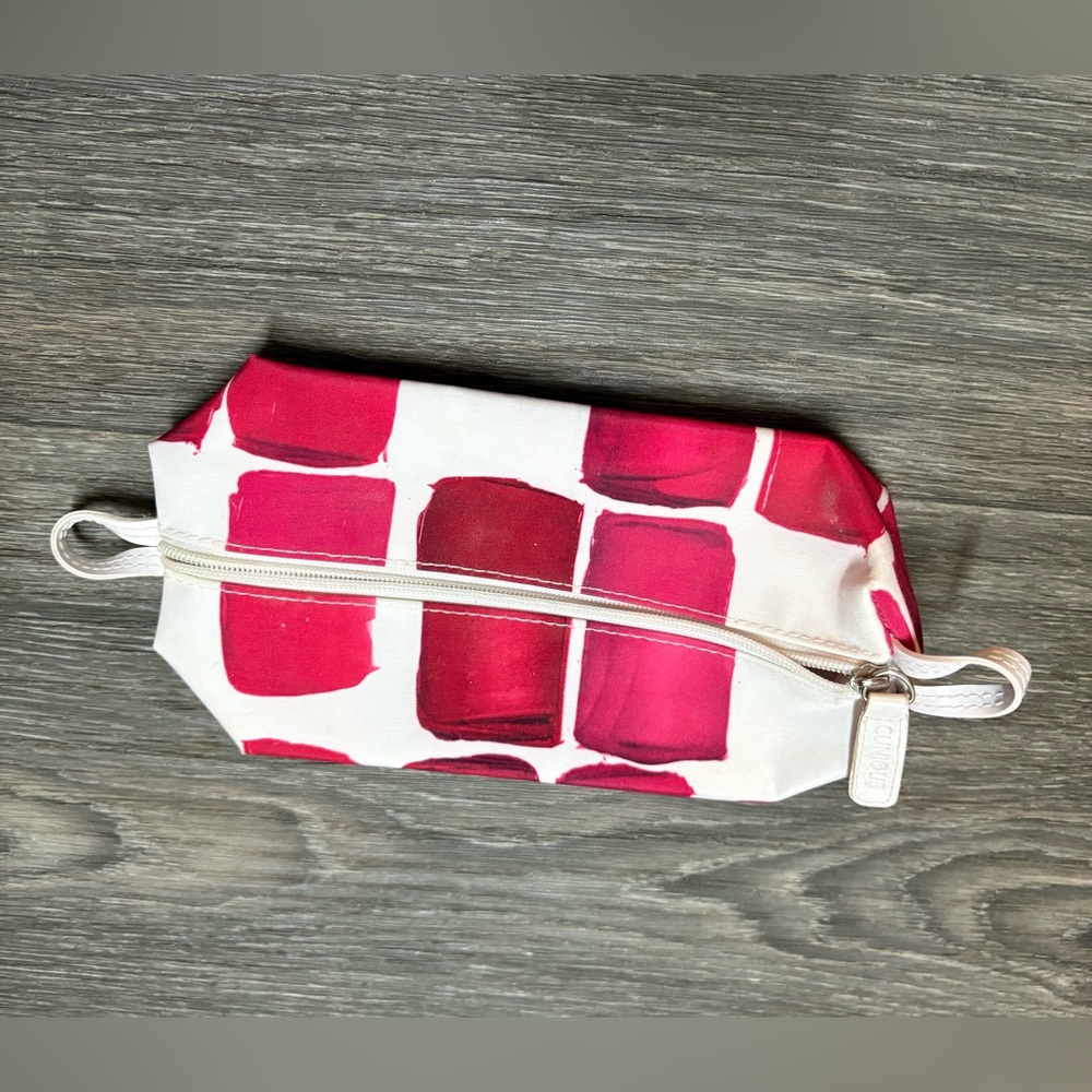 Vintage Red and White Geometric Pouch Make-Up Bag